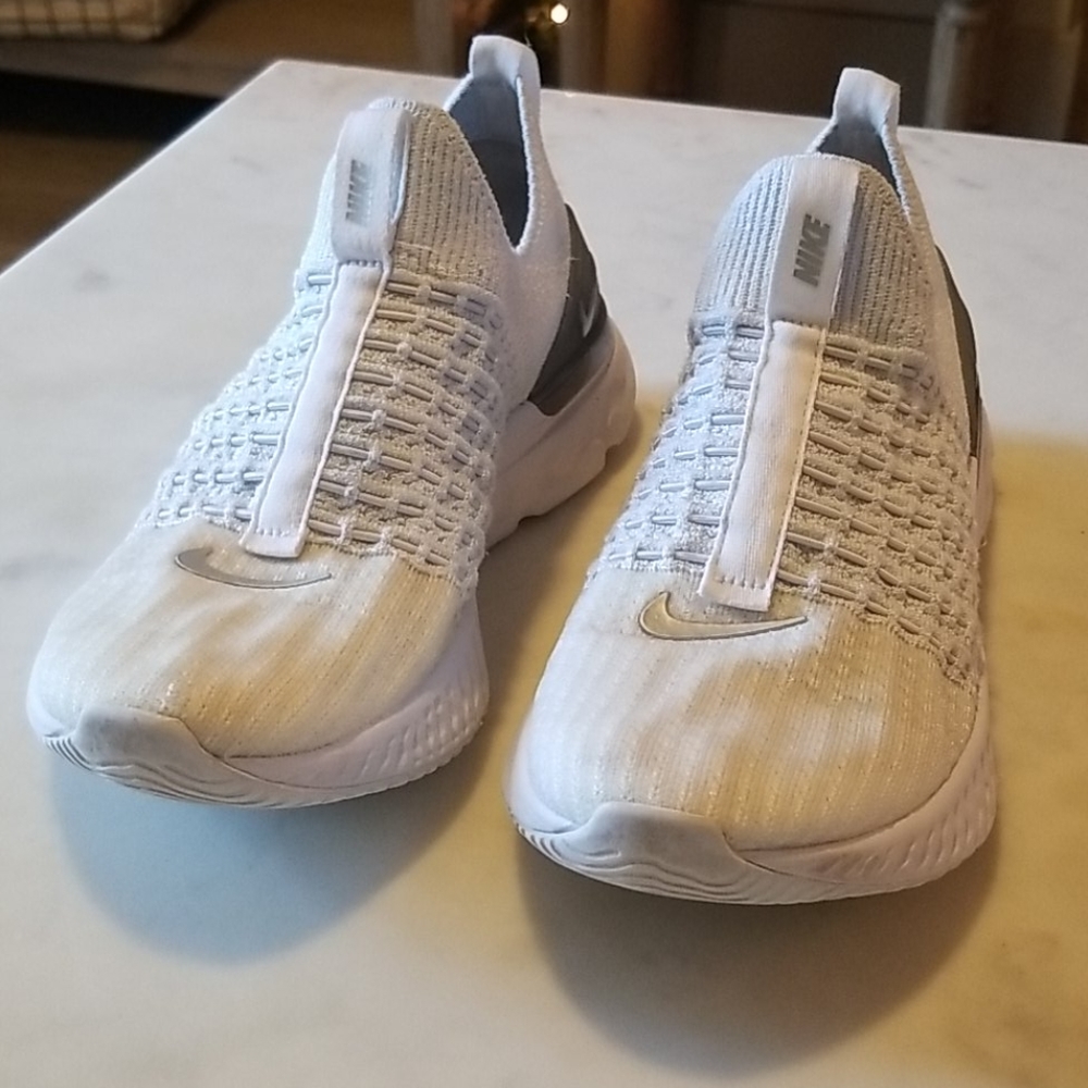 Nike React Phantom Run Flyknit 2 Womens Size 8 - Picture 9 of 13